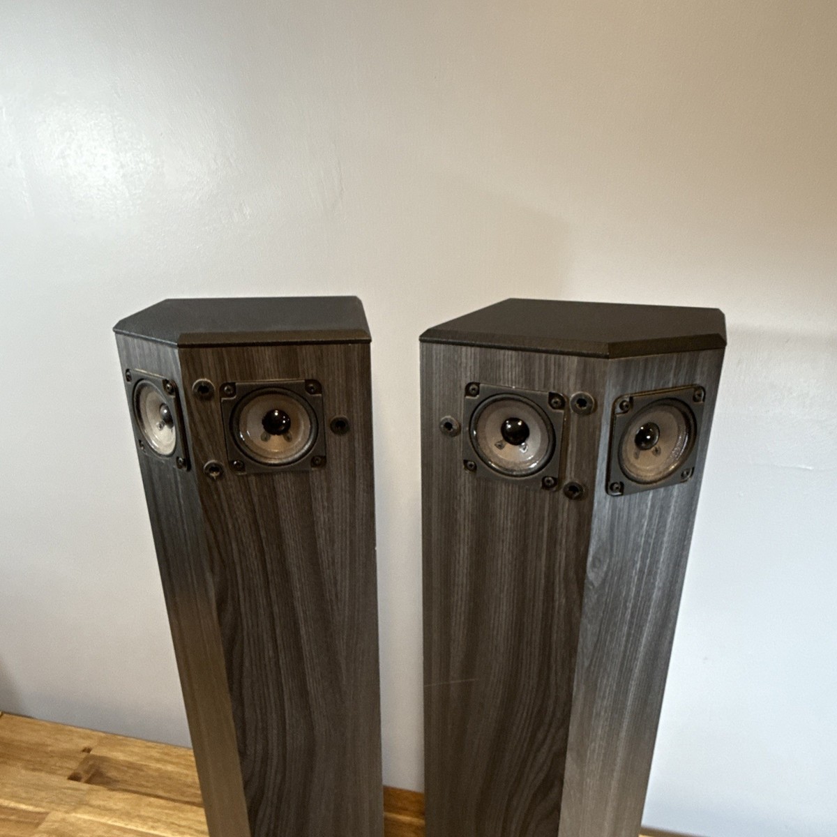bose 501 series v Floor Standing Speakers Direct Reflecting