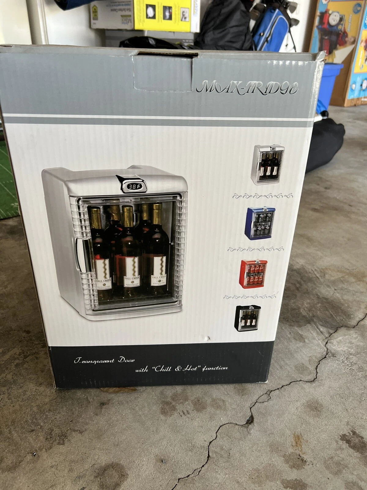 Max Fridge Bottle Compact Wine Fridge Cooler with Glass Door - Holds 6 Bottles
Opens in a new window