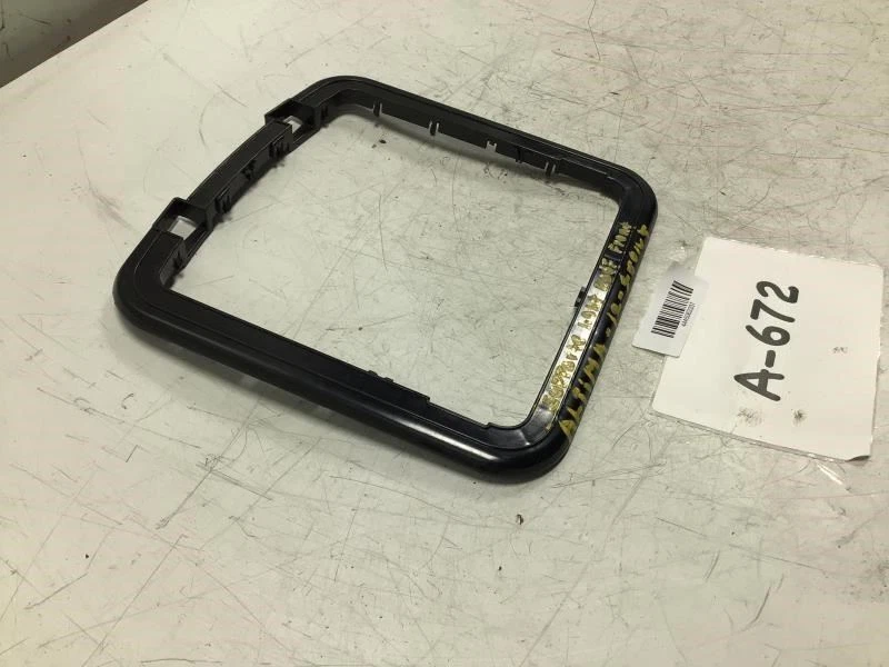 Nissan Altima 2012 techo luz delantera soporte OEM+ Foto 2 de 4