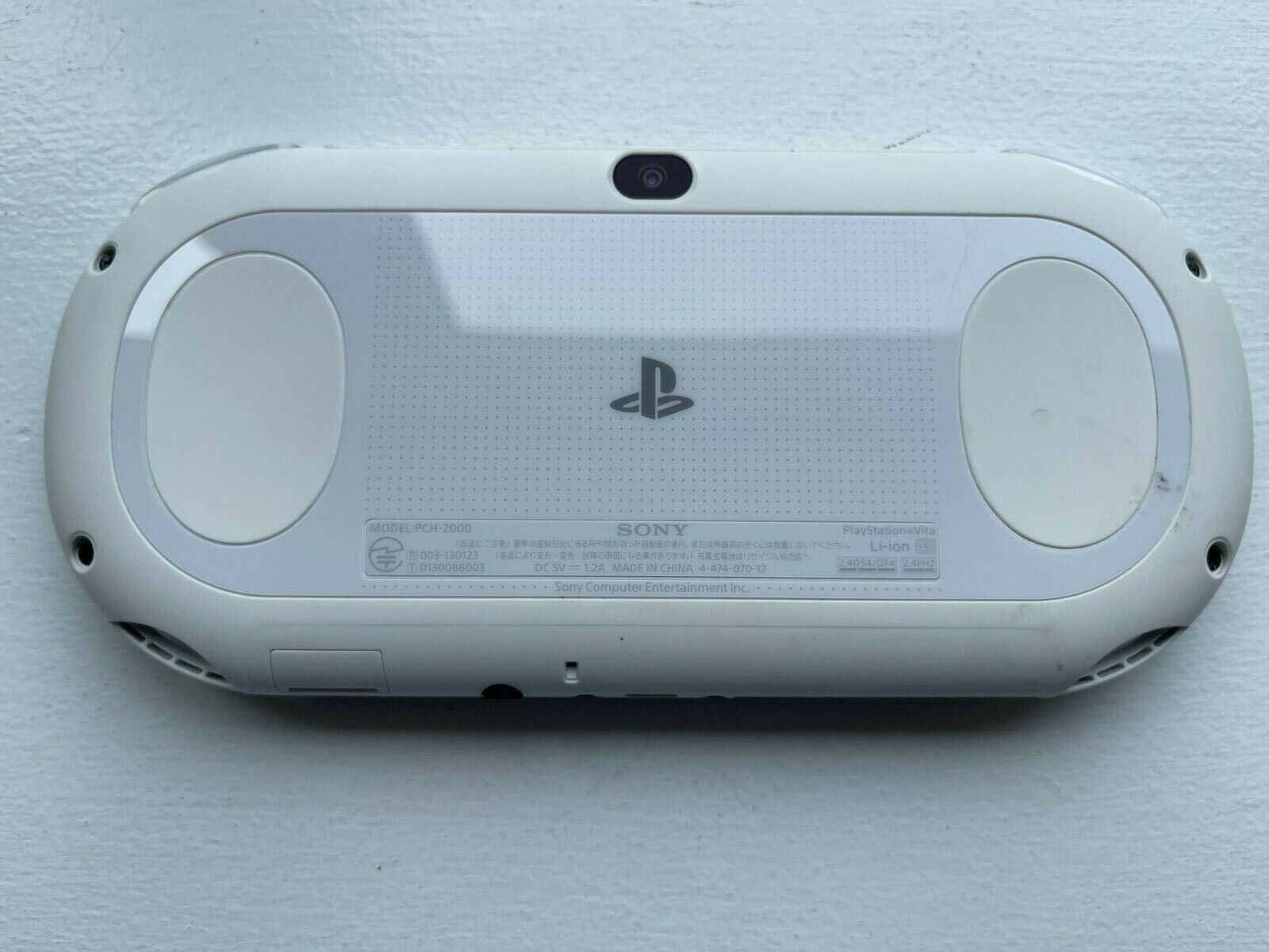 Sony Playstation PS Vita 2000 Slim PCH-2000 - White - *GREAT* + Charger
