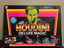 Houdini Deluxe Magic Kit Vintage 101 Astounding Acts Illusion AMAV Canada Read