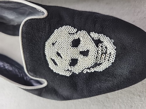 Alexander McQueen Womens 8 (38.5) Black Suede Slip On Flats Loafer Sequin Skulls - Picture 8 of 21