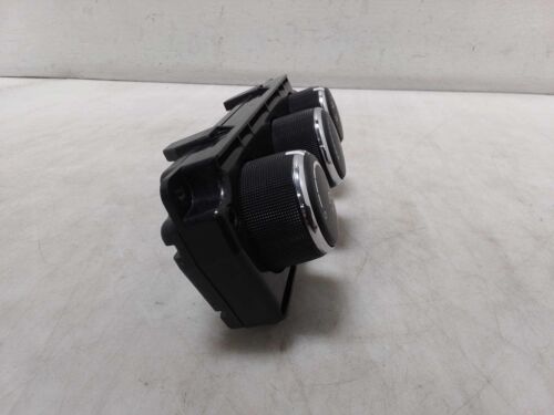 Jeep JK Wrangler Temperature Control w/AC P68197433AB w/Hardtop 14-17 161555 - Picture 2 of 7