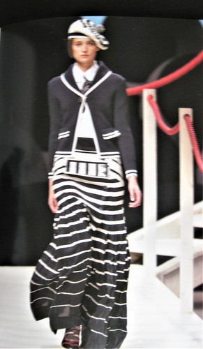 NAUTICAL CHIC Fashion Design Clothing Officer Sailor Fisherman Sportsman Book - Picture 2 of 12