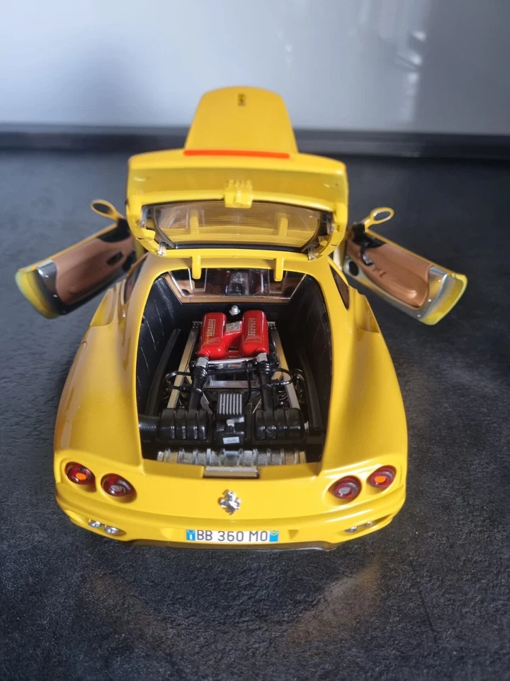 BBURAGO FERRARI F360 MODENA 1:18 - GIALLO MODENA - Immagine 2 di 4