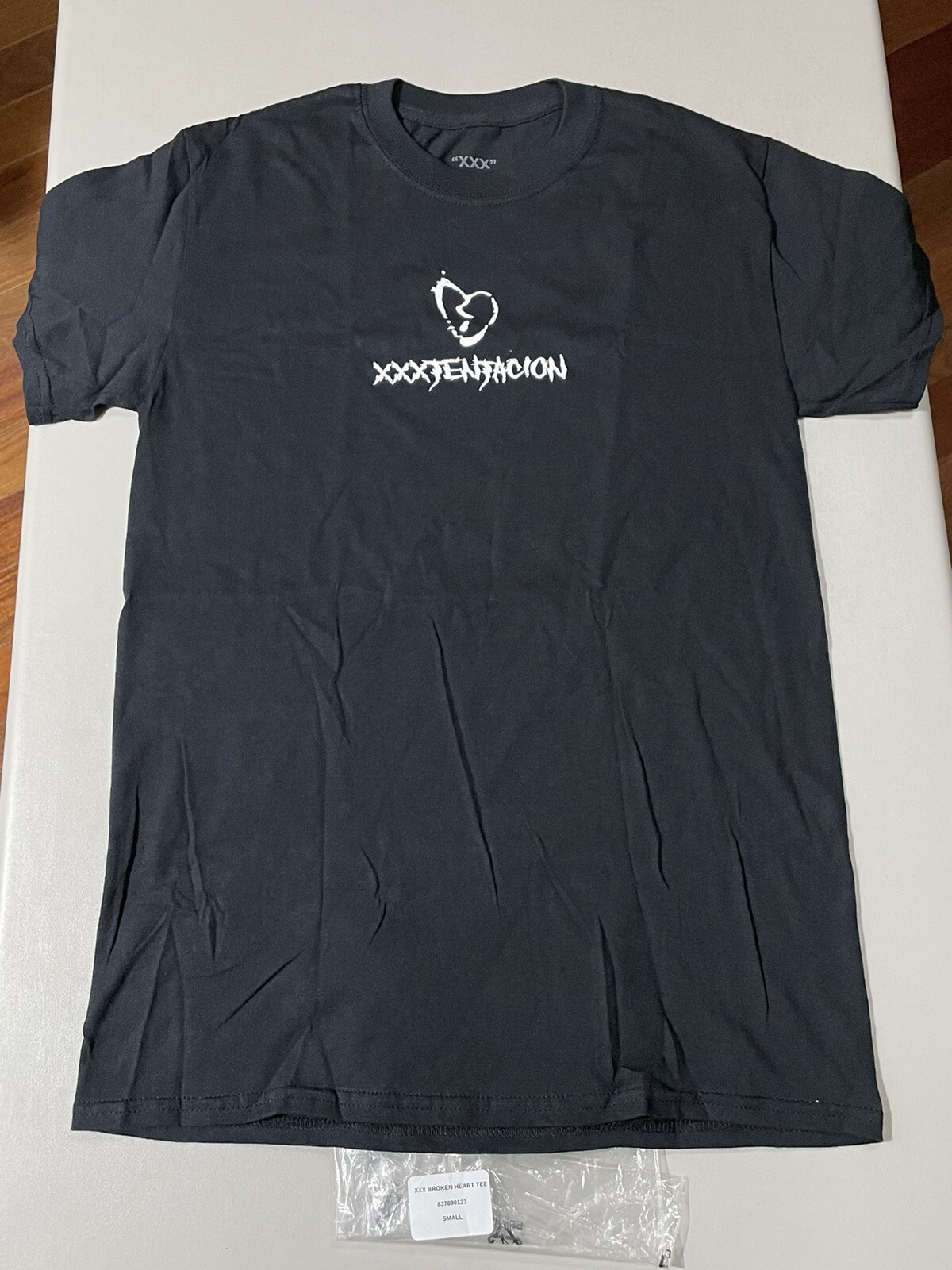 Picture 1 of 11