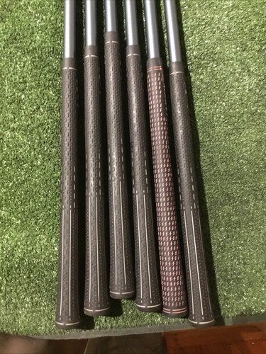 Srixon Ladies I-403 AD Irons Set (5-PW) SV-3000 58g Graphite Shafts - Picture 10 of 11