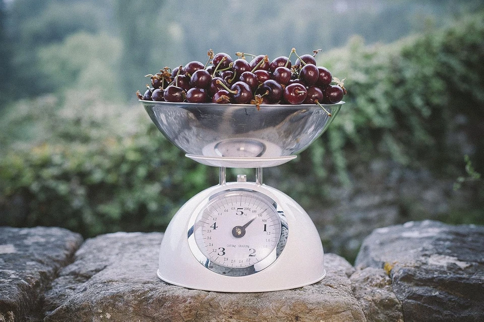 Retro 61714 Bilancia Cucina in Acciaio 5 Kg, Metallo, Bianco, 25X23X15 Cm - Immagine 3 di 4