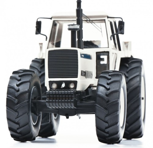 SCHUCO - LAMBORGHINI 1556 DT in hars - Gelimiteerd tot 500 ex. - 1/32 - SCH9105 - Afbeelding 4 van 6