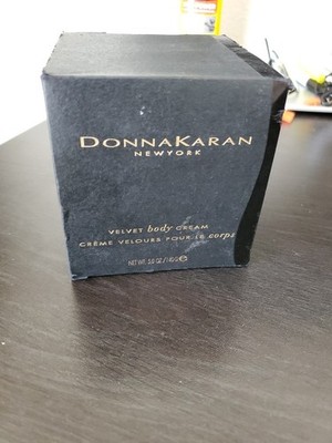 Donna Karan Velvet Body Cream 5 oz / 140 Vintage Rare Hard To Find.