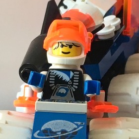 Space LEGO Ice Planet 2002 Ice Station Odyssey (6983)