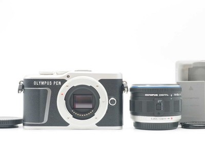 Olympus Pen Lite E-PL9 Kamera schwarz 14-42 Objektiv 707 Auslösungen...