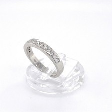 18K WHITE GOLD DIAMOND RING
