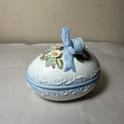 Vintage Ceramic Easter Egg Trinket Box Pastel Coloring Easter Decor Handpainted 