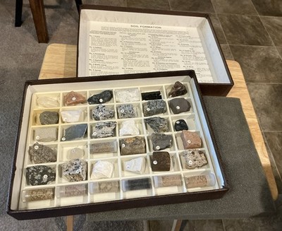 Vintage Wards Natural Science Rock, Mineral, & Soil Formation Kit 36 Samples EUC