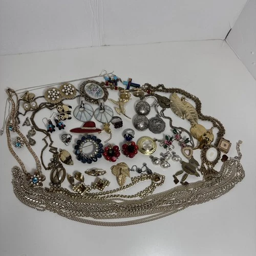 Vintage Costume Jewelry Lot Brooch Rings Necklaces Estate Mixed Retro