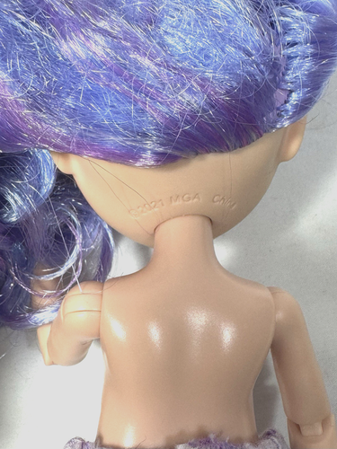 Rainbow Jr High Violet Willow PJ Party 9" Fashion Doll Articulated Purple Hair - Picture 3 of 5
