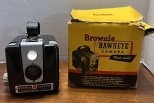 Kodak Brownie Hawkeye Flash Model Camera 1950-1961. RM