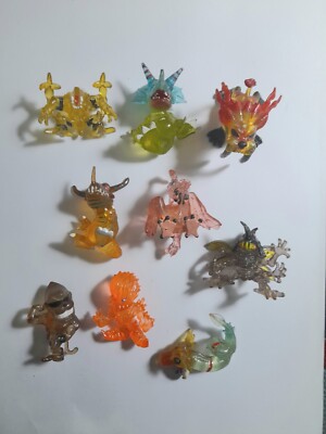 DIGIMON 1.5 Mini Figures Clear Version set (9) Pre 2000.VF/NM cond.+ POSTER