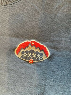 Alien workshop vintage embroidered RARE t-shirt skateboard tee 
