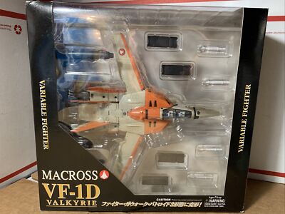 YAMATO MACROSS 1/60 ROBOTECH VF-1D VALKYRIE VARIABLE FIGHTER