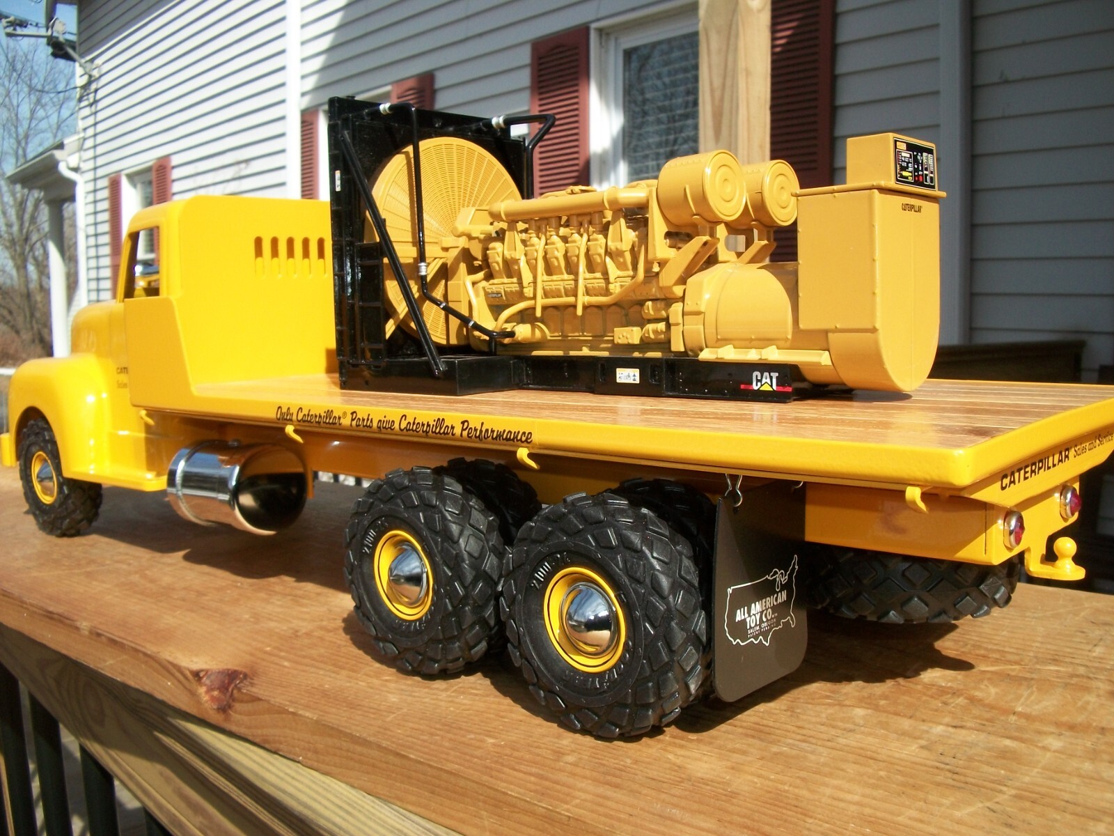 All American Toys Caterpillar Service Delivery 1 Of 100 W/Box & W/Cat