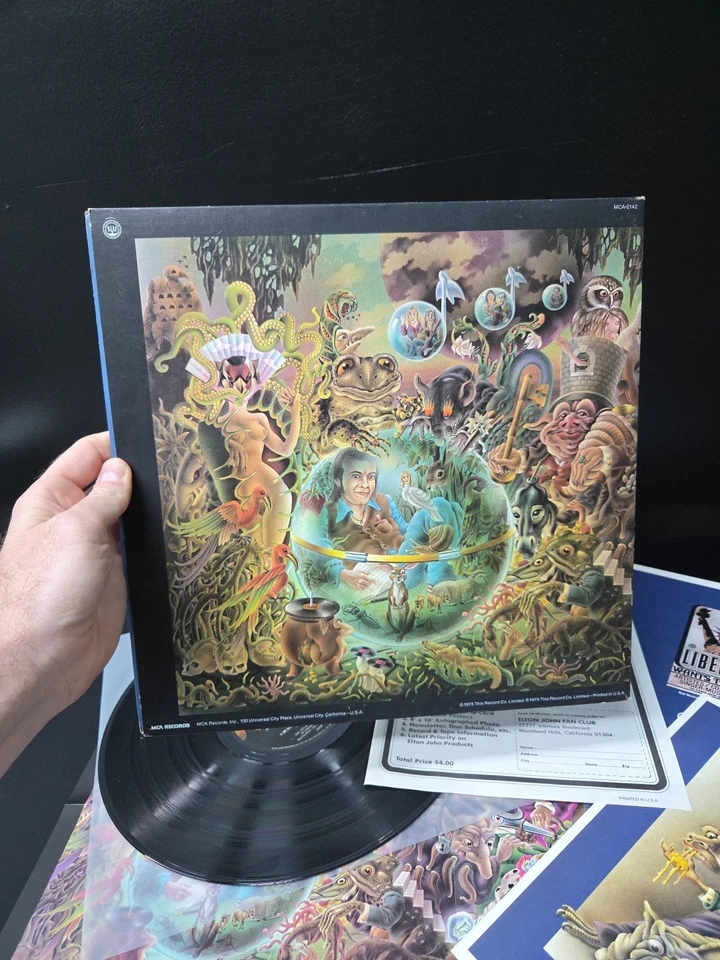 Elton John Captain Fantastic Lp Vinyl 1975 1st Press W/ALL INSERTS/POSTER NM- - Image 3 of 4