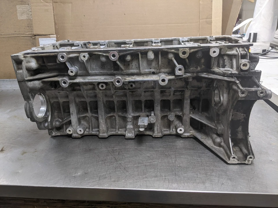 Bloque de cilindros de motor de 2008 BMW 535XI 3.0 Twin Turbo Foto 4 de 4