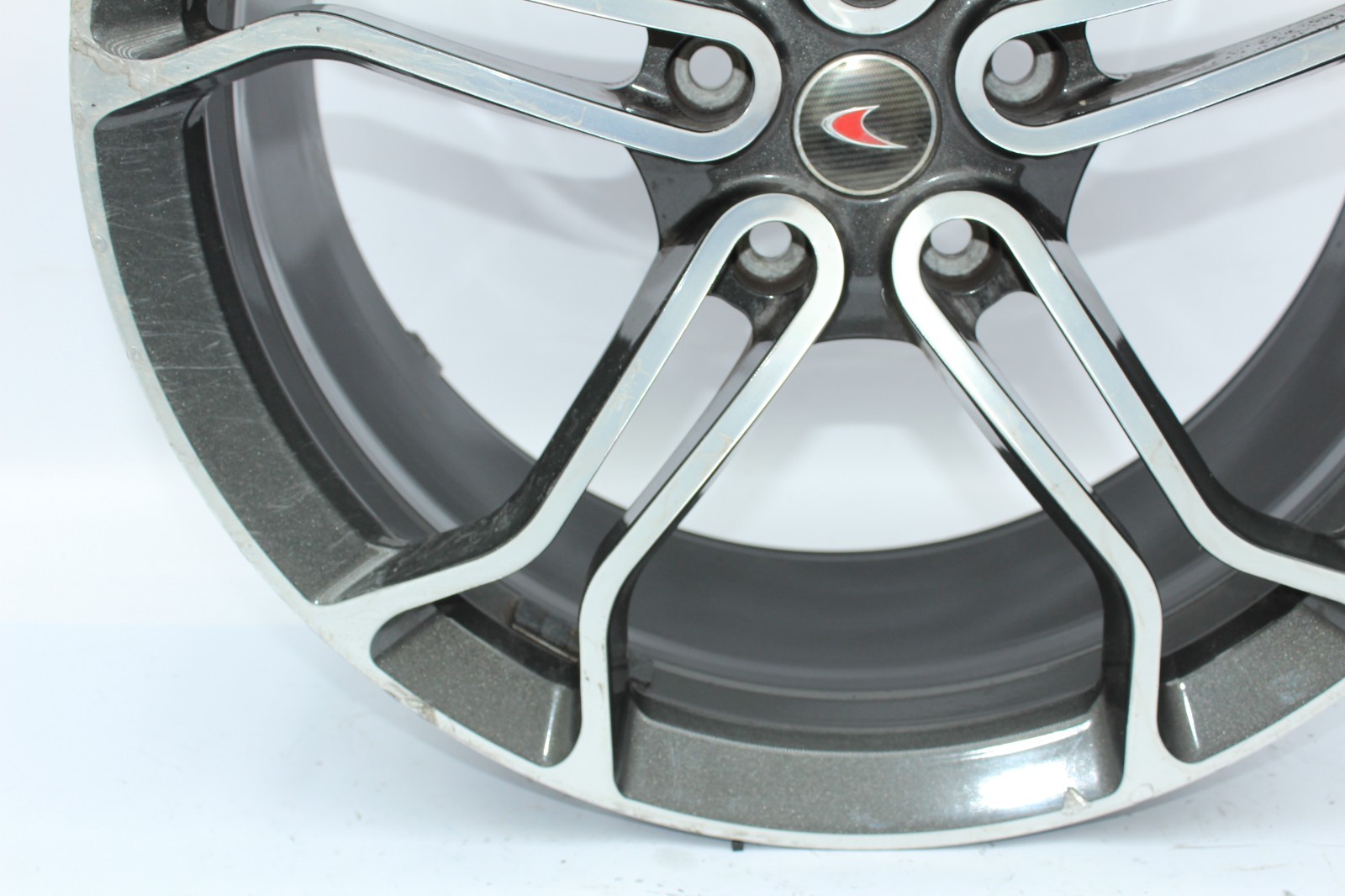 McLaren 650S 19" Lightweight Alloy Wheel Rim Front OEM Y082G859FG98547KS