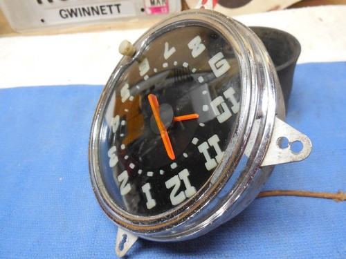 Hudson dash clock date code May 1948, very clean face & hands, for parts/repair - Picture 6 of 19