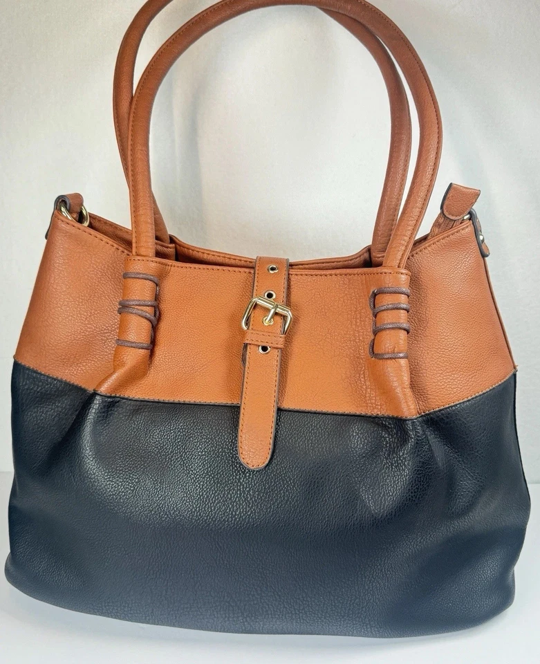 Conjunto de bolso y billetera de dos tonos remache negro nuevo sin etiquetas bolso de mano grande de cuero sintético Foto 2 de 4