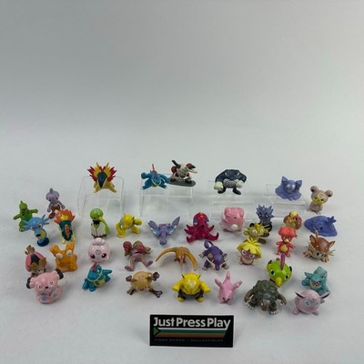 1998-99 Nintendo Pokémon Figures huge rare lot of 68 CGTSJ /Auldey Tomy