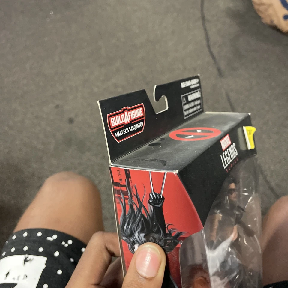 "Figura de acción Marvel Legends Deadpool Sasquatch serie BAF: X-23 6"" nueva" Foto 4 de 4