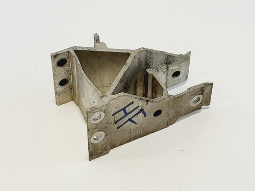 BMW G31 520D, Adapter rechts, 51117357216, 7357216