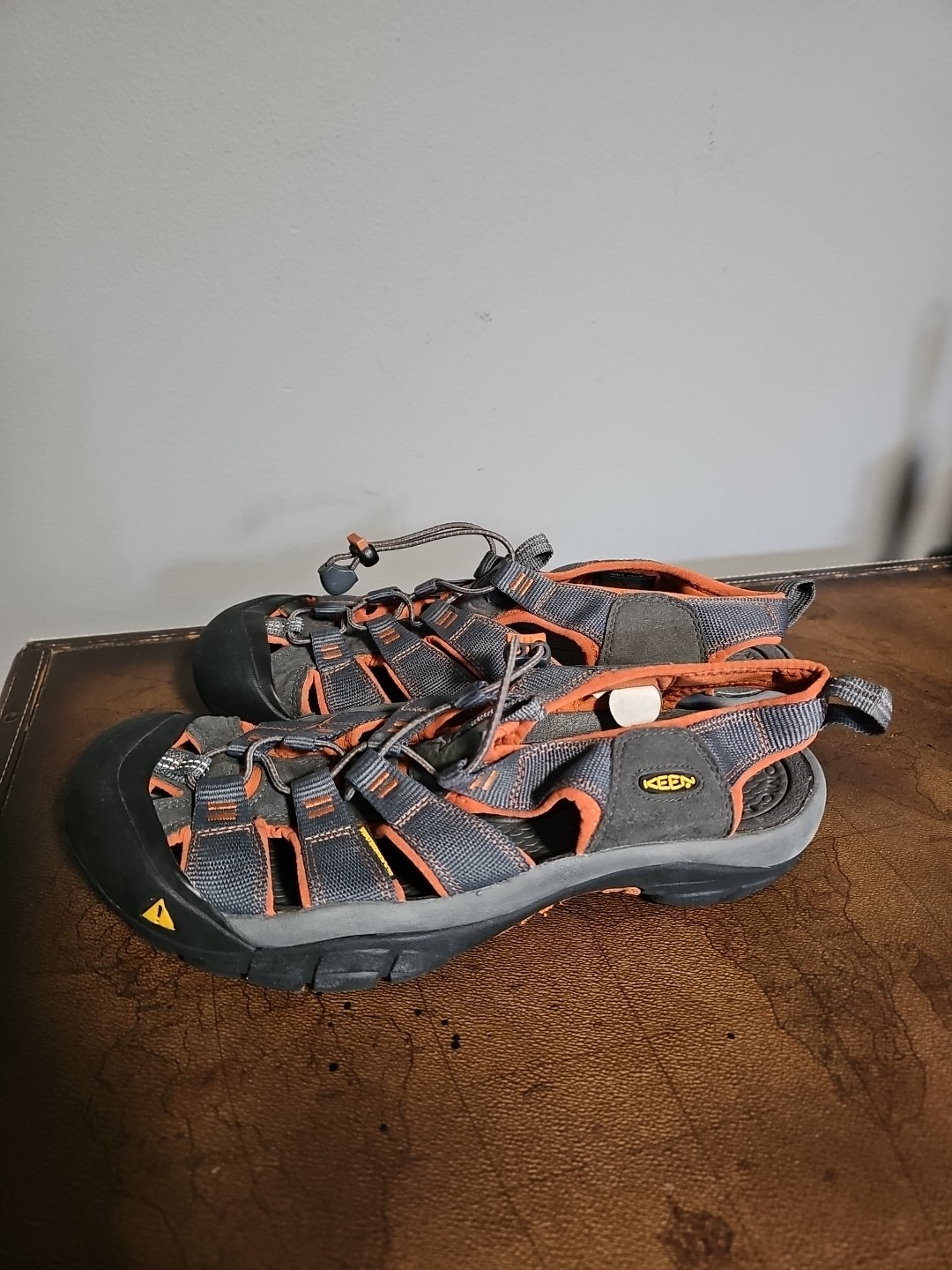 KEEN 1001921 12 Newport H2 sandali acqua escursionismo uomo taglia 11 multicolore usati