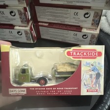 Trackside 1:76 Scammell Scarab Parcel Load BRS DG148002