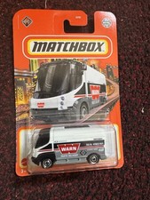 MATCHBOX 2022 BASICS ‘09 INTERNATIONAL ESTAR 76/102