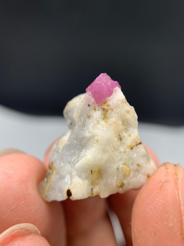 10GM | Very Pretty Ruby Terminated Crystal w/Matrix Specimen | Afghanistan. - Picture 16 of 17