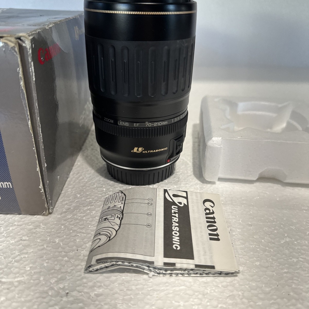 Canon 70-210mm f/4.0 or f/3.5-4.5 USM Canon EF-Mount Auto Focus