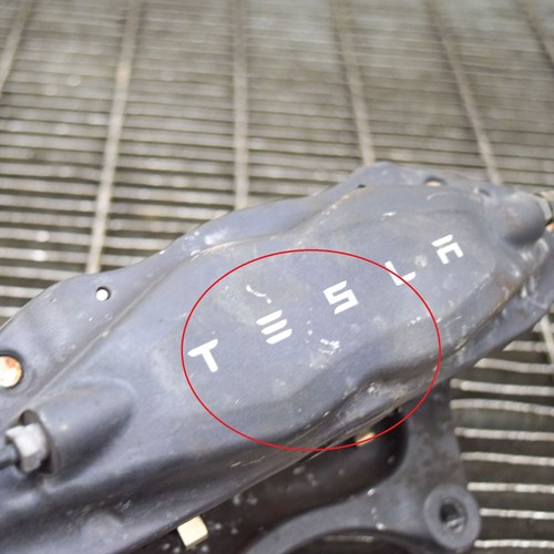 Pinza freno anteriore destra con pastiglie TESLA MODEL S 1042640-00-D 2017 - Foto 6 di 6