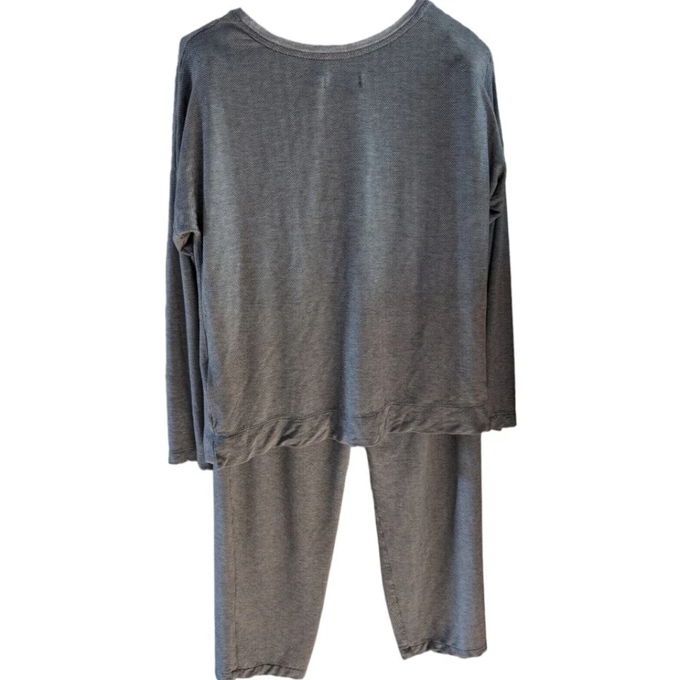 Pijama Lauren Ralph Lauren Etiqueta Negra Gris Espiga Talla Mediana Lujo  Foto 2 de 4