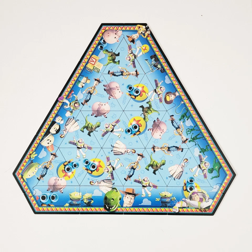 Triazzle Pixar Toy Story Brain Teaser Puzzle Rare Collectable Dan Gilbert Design Foto 3 de 4
