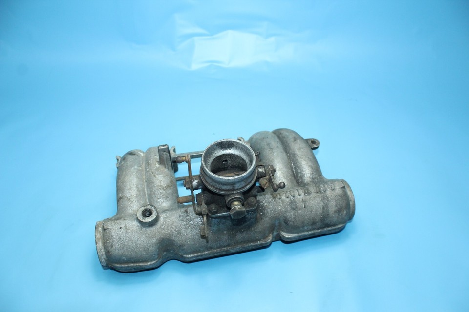 6151410201 Mercedes Benz W115 W123 W110/8 Intake Manifold + Butterfly