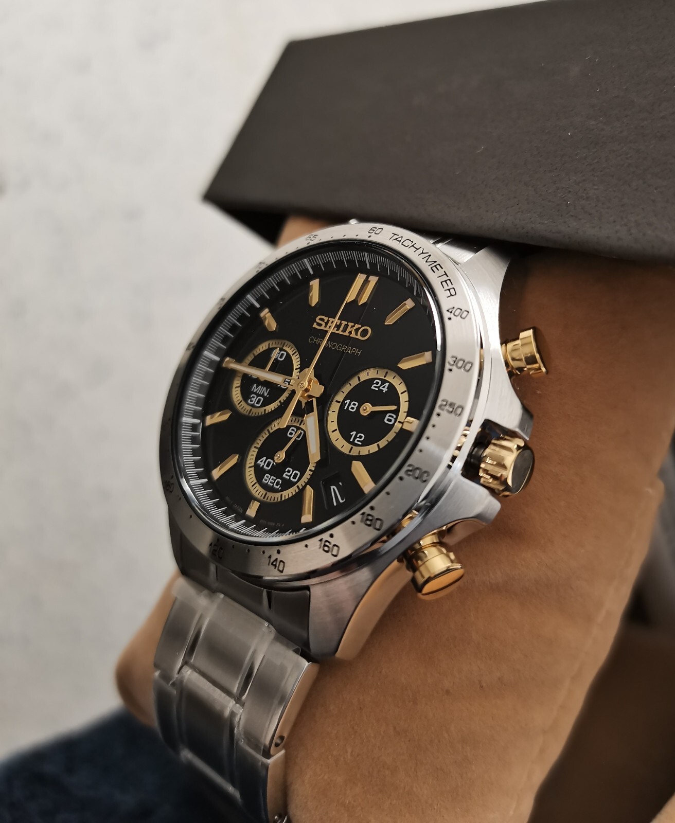 Montre Seiko SBTR015 homme lisible avec dateur et chronomètre