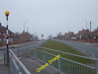 Photo 6x4 Belle Isle Road - viewed from Windmill Road Belle Isle/SE3129  c2013
