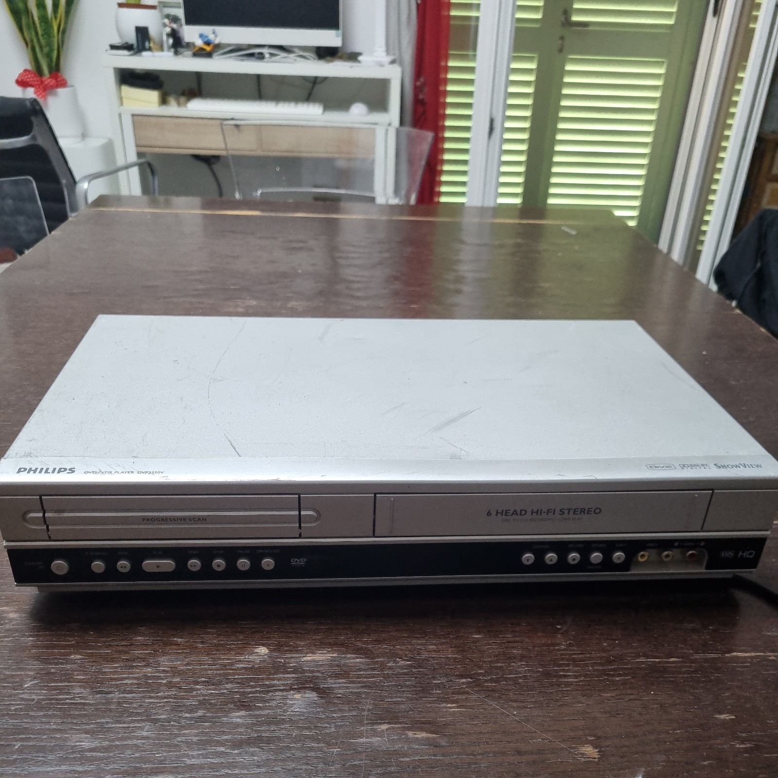 Philips DVP3350V DVD-Player & VCR VHS Videorekorder Kombigerät,