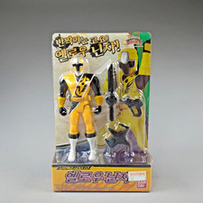 Power Rangers Ninja Steel Ninninger KiNinger Yellow Ranger Action Figure Bandai