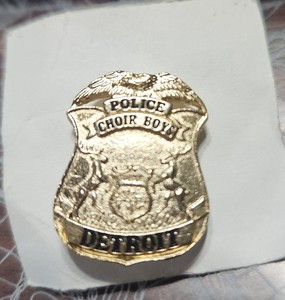 Vintage Detroit Police Chior Boy Push Pin Nwt