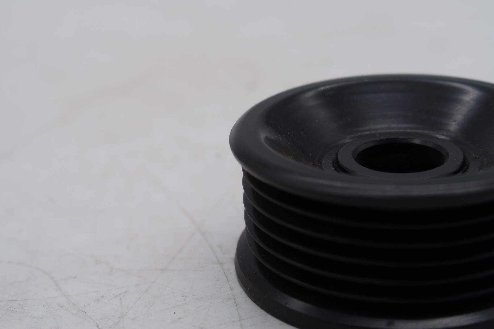 NOS GM 1989104 Alt. Pulley 1988-95 C/K Pickup 6.5 Diesel 1993-97 Camaro 5.7L image 3