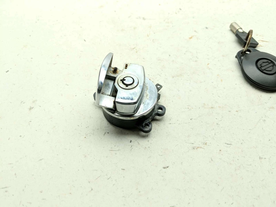 99-06 Harley Davidson Fat Boy FLSTFI Juego de bloqueo Interruptor de encendido y llave Foto 2 de 4